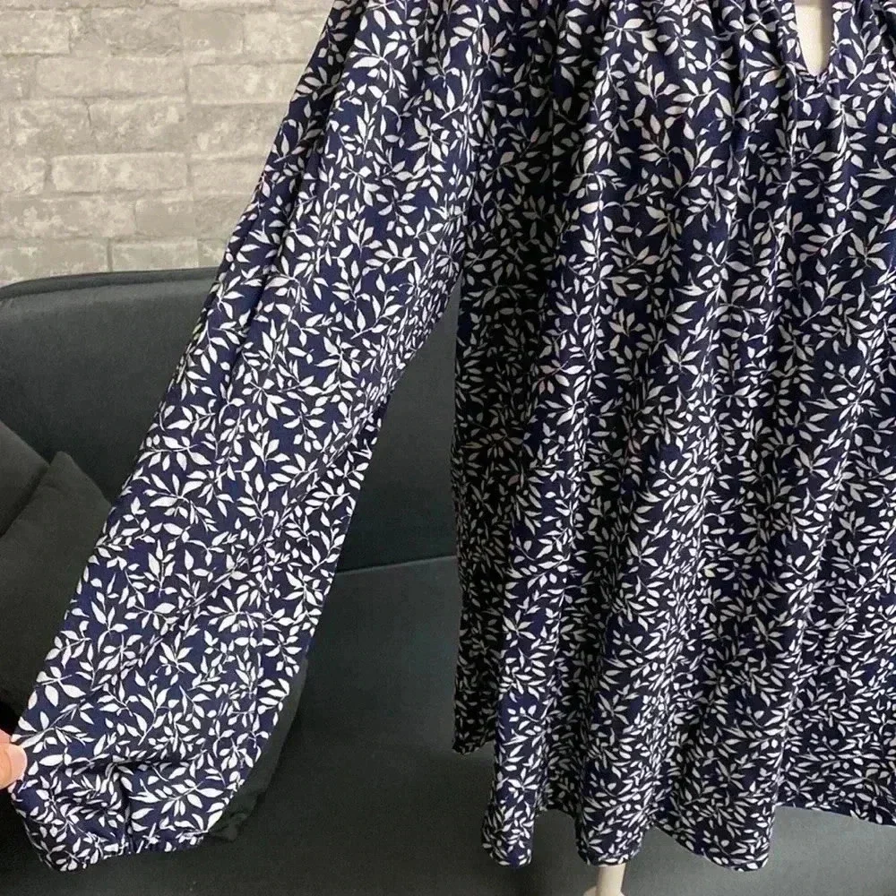 Blue & cream floral smock top shirt blouse - Picture 6 of 16